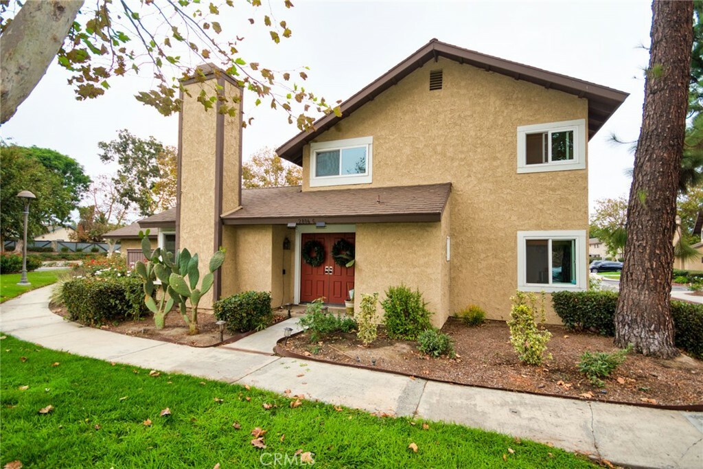 Property Photo:  2806 Oak Creek Drive C  CA 91761 