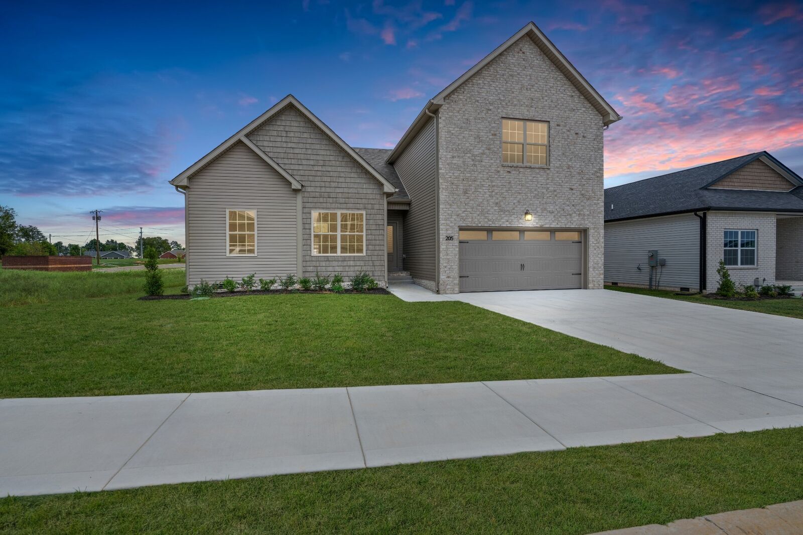 Property Photo:  205 Olivette Lane  TN 37042 