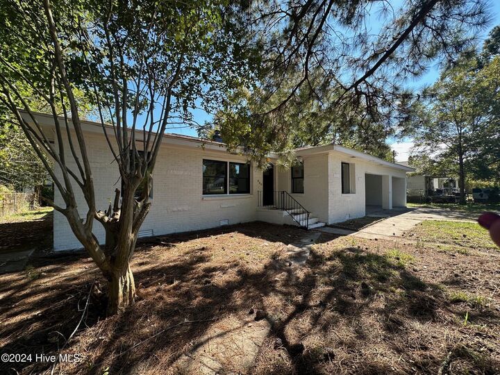 Property Photo: 224 Hill Street NC 27910