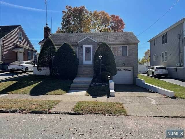 Property Photo:  224-226 Florida Avenue  NJ 07503 