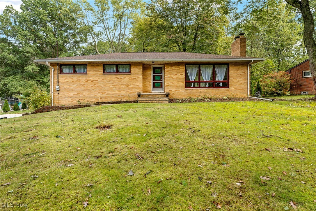 5887 Woodward Drive  Akron OH 44319 photo