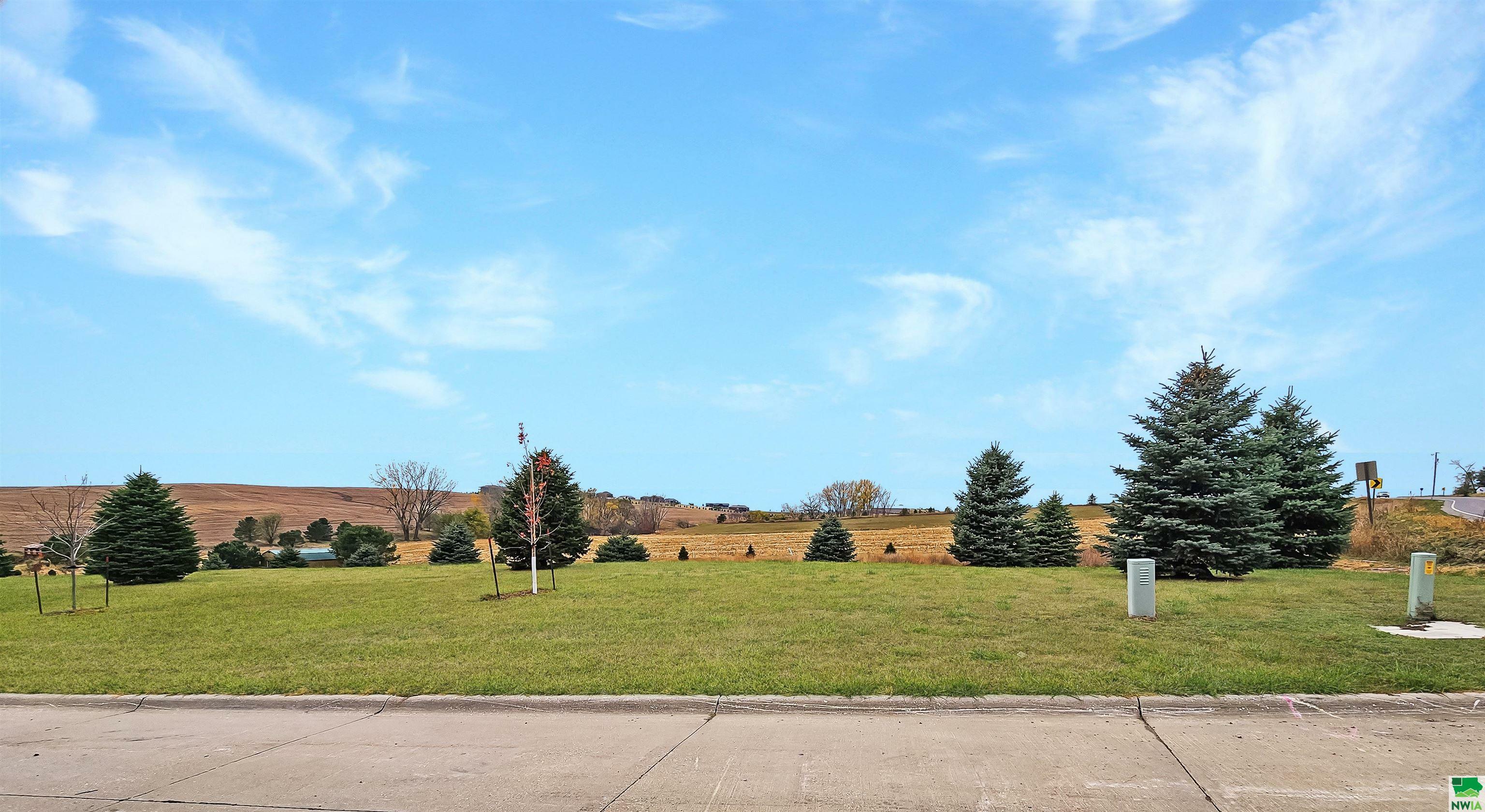 Property Photo:  Lot 1 Sweetwater Ct  IA 51038 