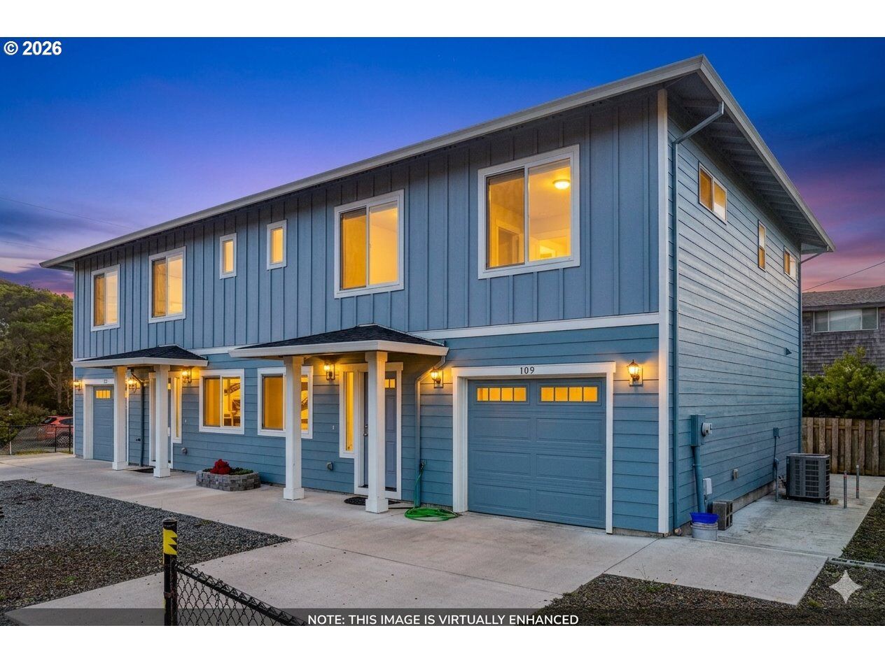 Property Photo: 107/109 NW 22nd Ave OR 97136