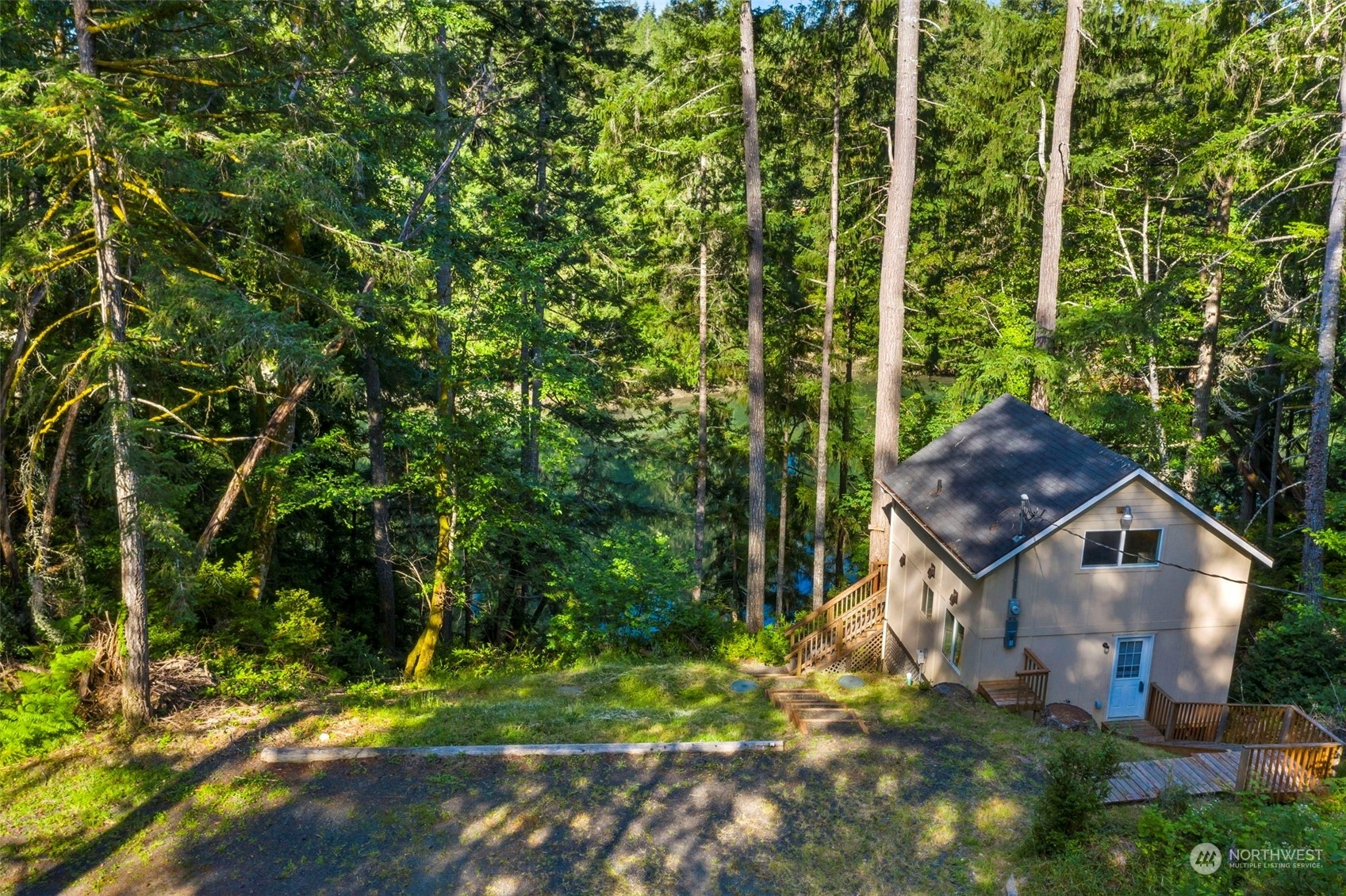 Property Photo:  2601 Schirm Loop NW  WA 98502 