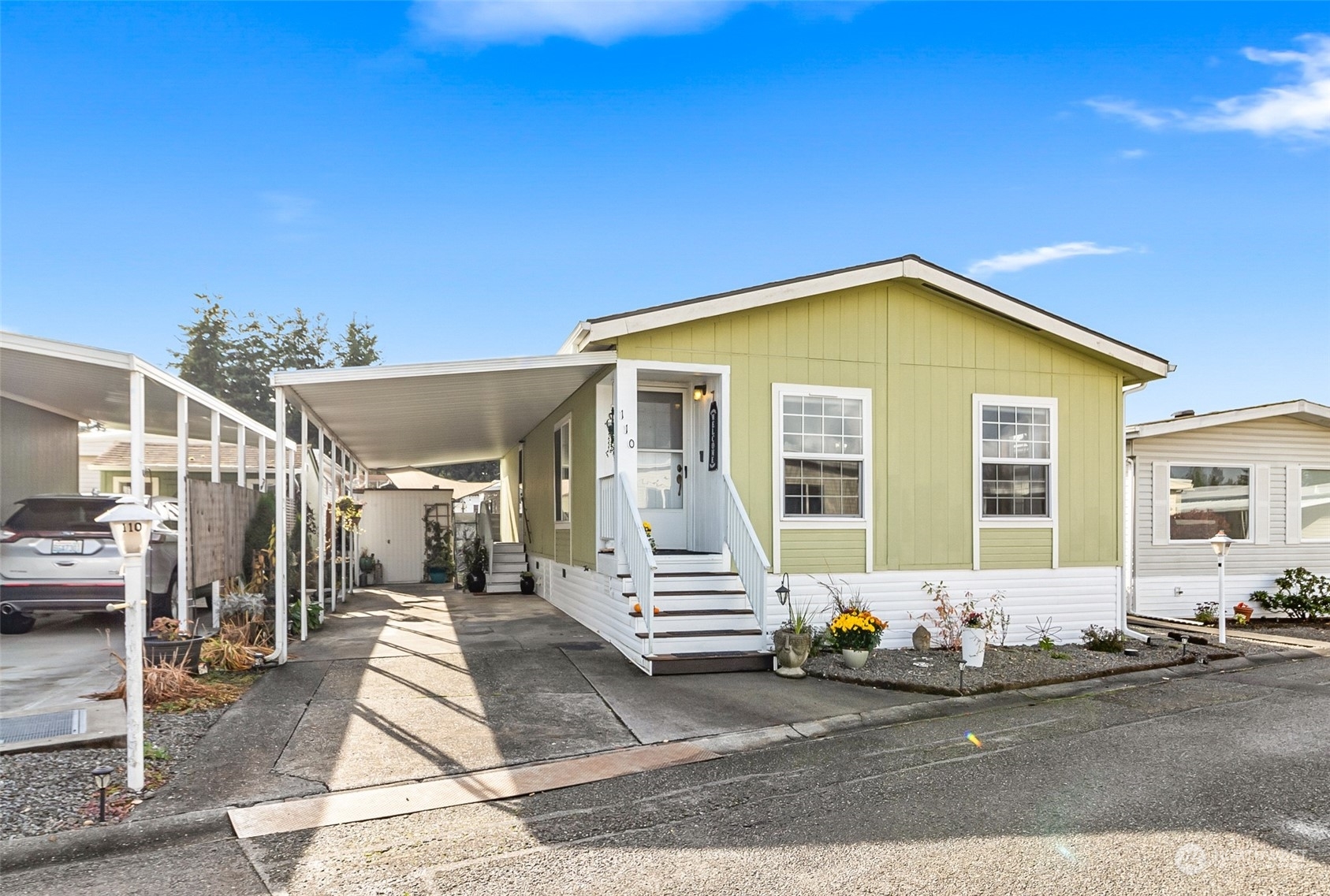 Property Photo:  1415 84th Street SE 110  WA 98208 