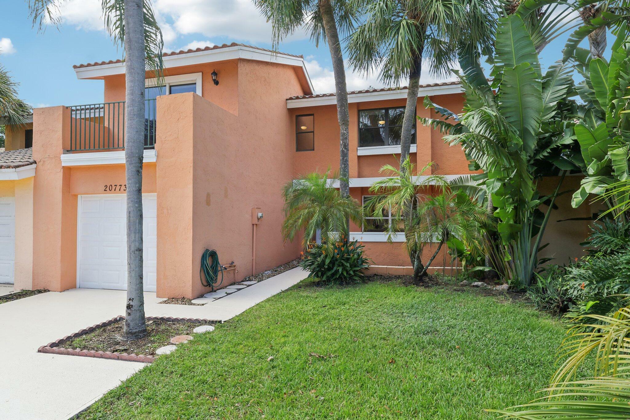 Property Photo:  20773 Del Luna Drive  FL 33433 