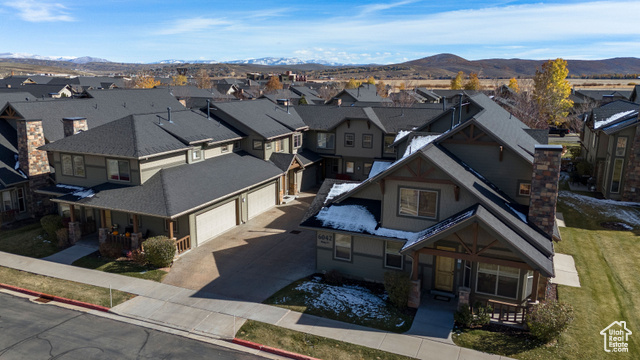 Property Photo:  6042 N Fox Pointe Cir  UT 84098 