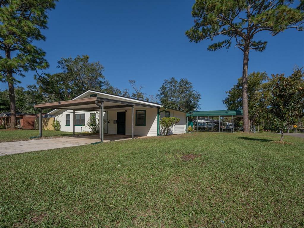 Property Photo:  907 Tarin Drive  FL 32218 