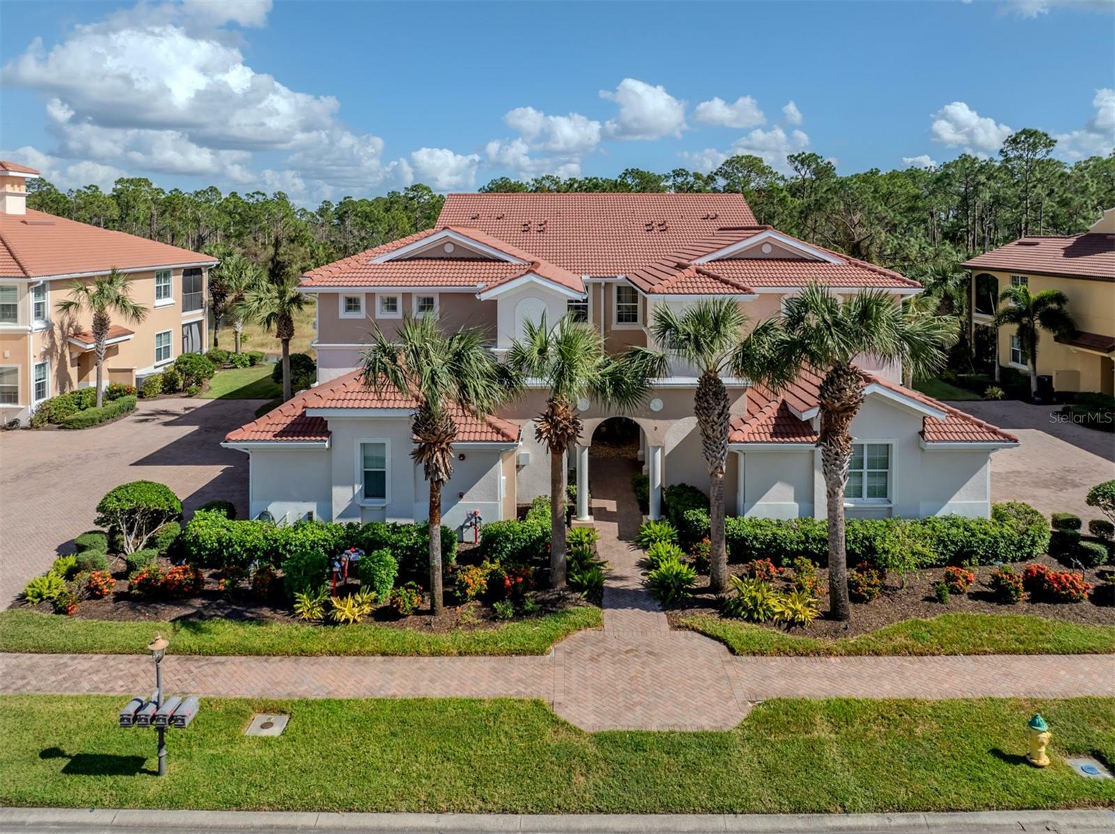 Property Photo:  138 Bella Vista Terrace 12A  FL 34275 