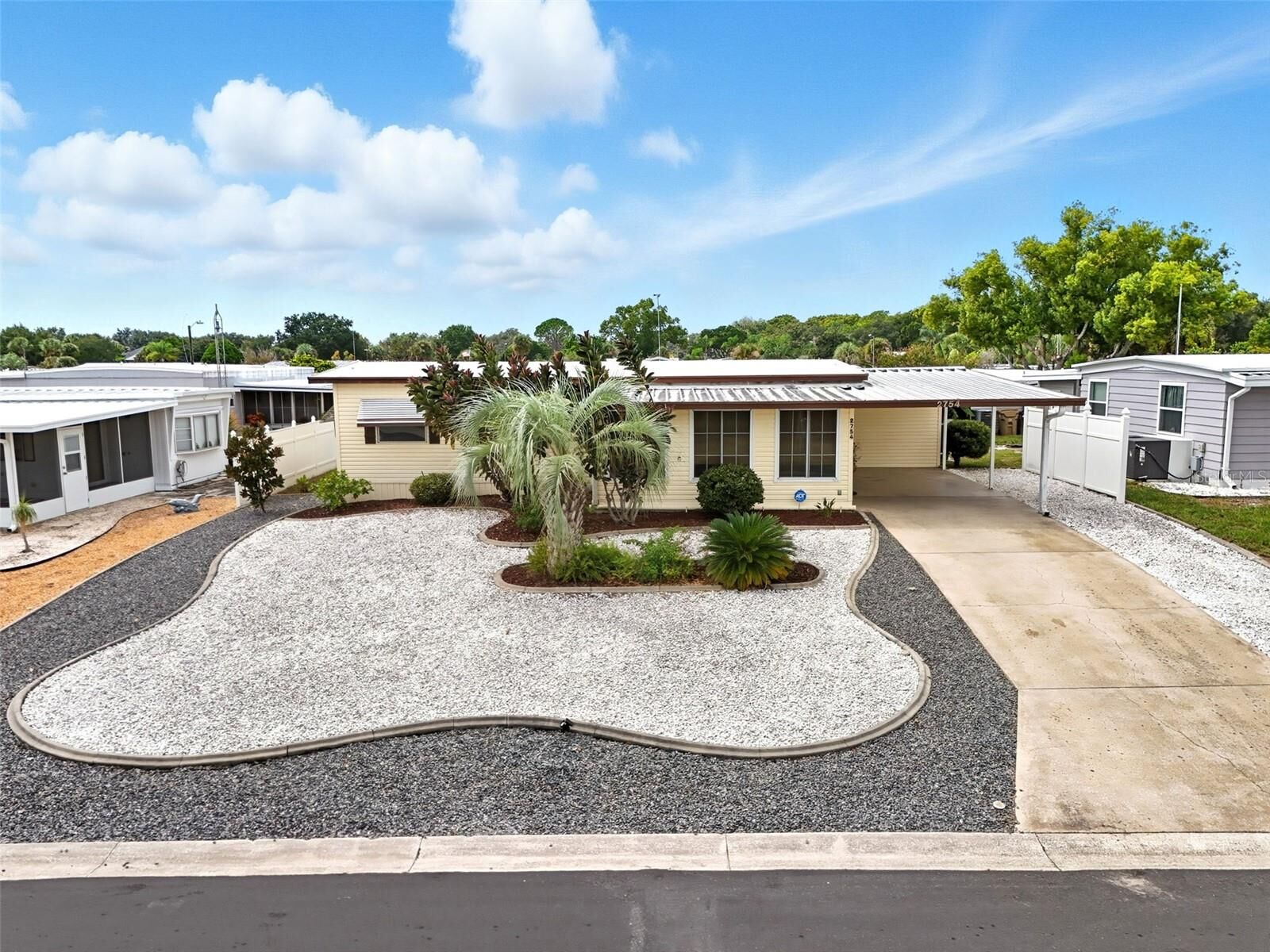 Property Photo:  2754 Vindale Road  FL 32778 