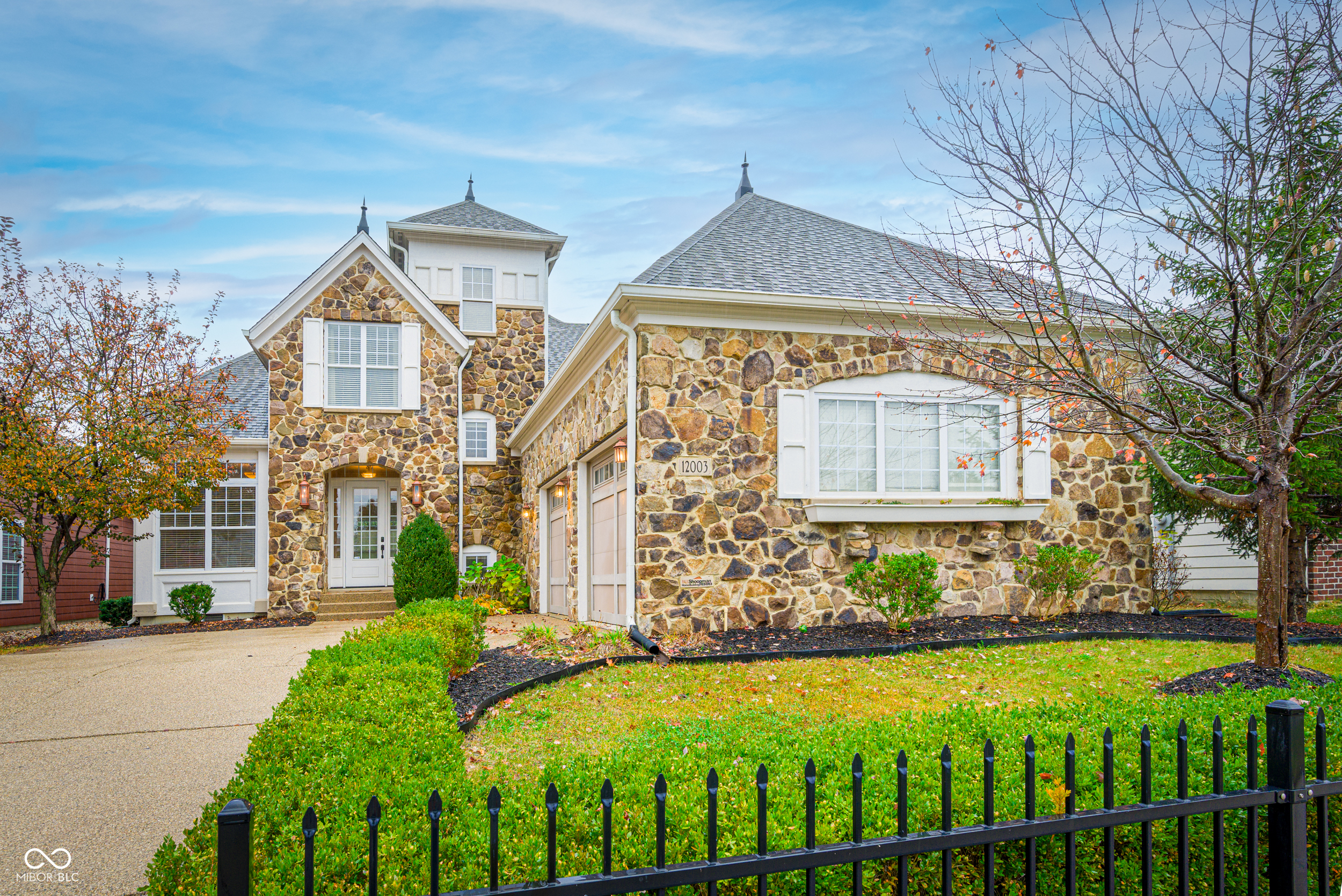 12003 Sanctuary Boulevard  Zionsville IN 46077 photo