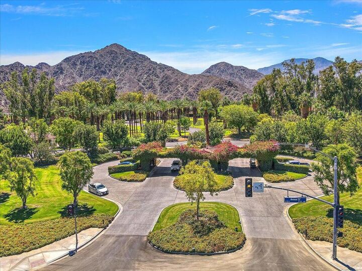 Property Photo: 53040 Latrobe Lane 19 CA 92253