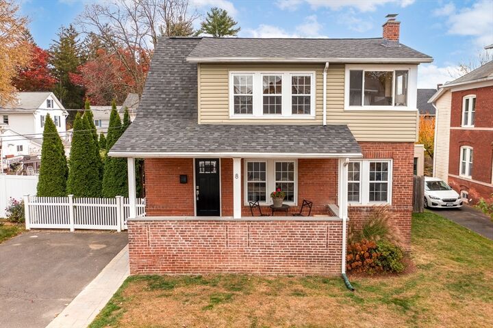 Property Photo:  8 Orchard St  MA 01040 