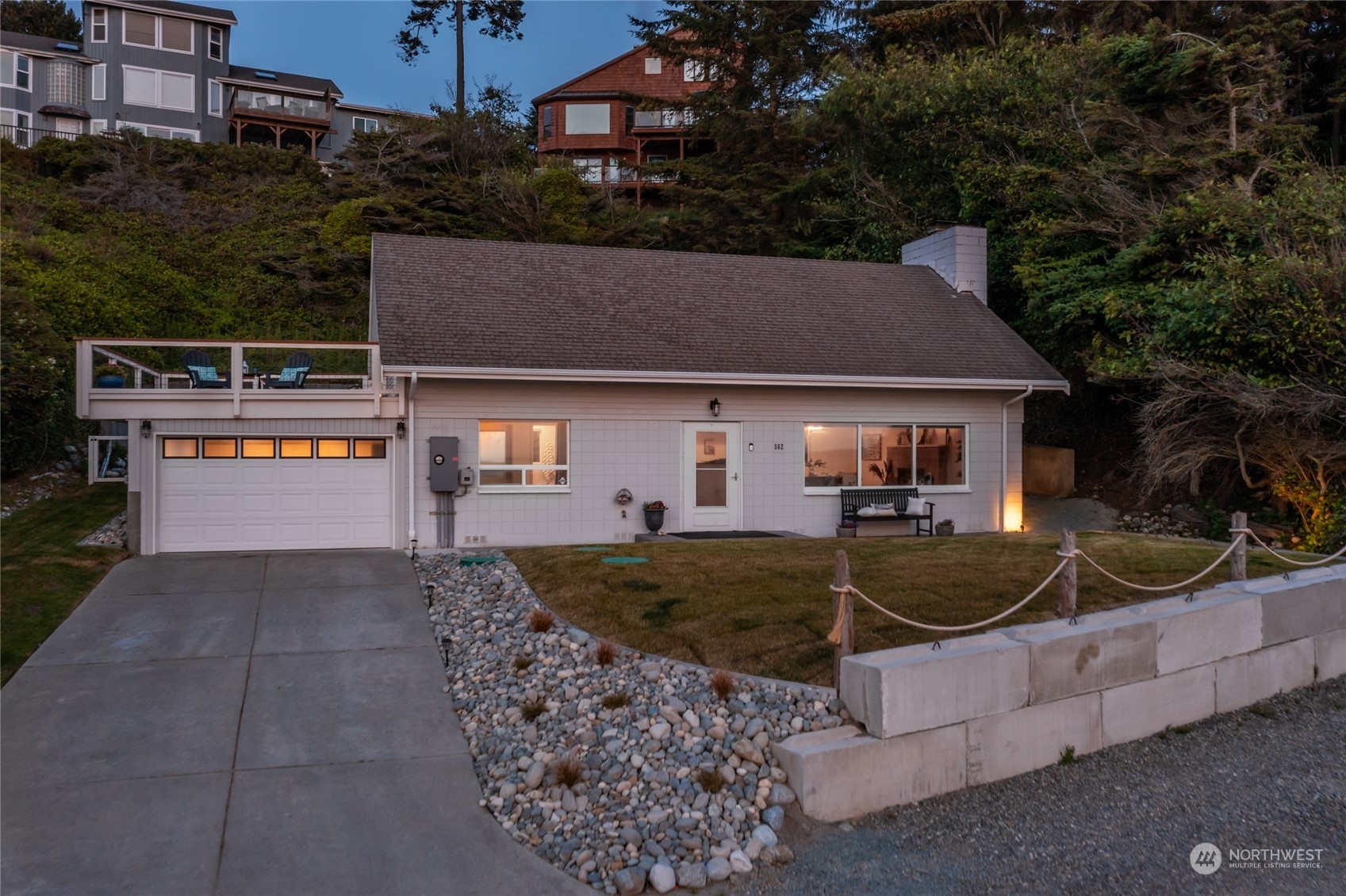 Property Photo:  562  Pebble Beach Drive  WA 98239 