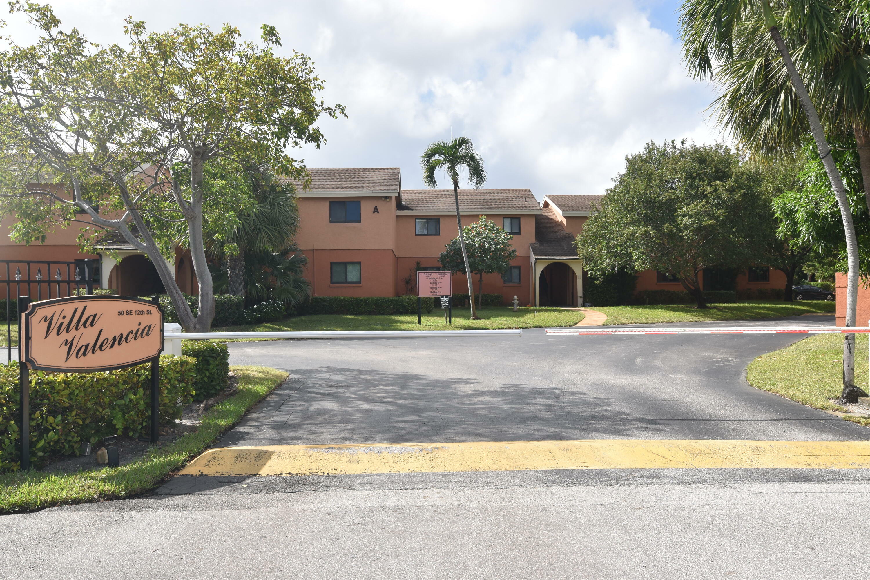 50 SE 12th Street 2620  Boca Raton FL 33432 photo