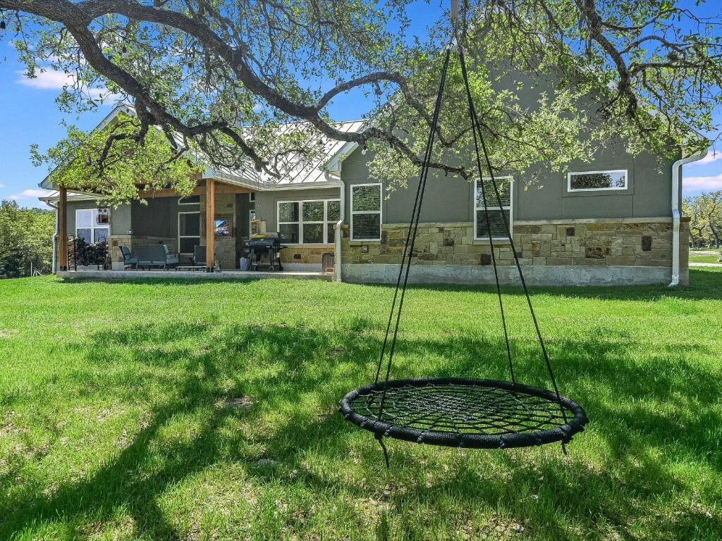 Property Photo:  653 Cambridge Drive  TX 78132 