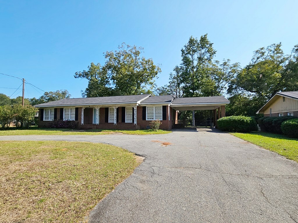 Property Photo:  270 Court Street  GA 39840 