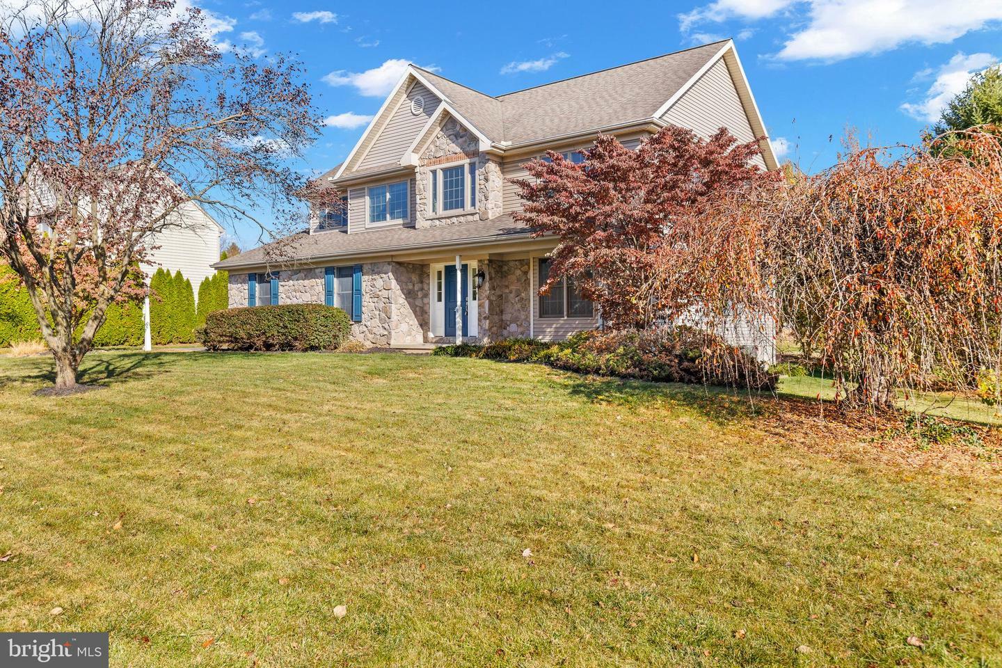 Property Photo:  1227 Landis Valley Road  PA 17601 