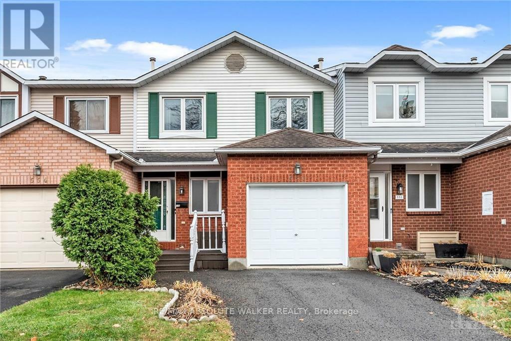 Property Photo:  556 Latour Crescent  ON K4A 1N6 