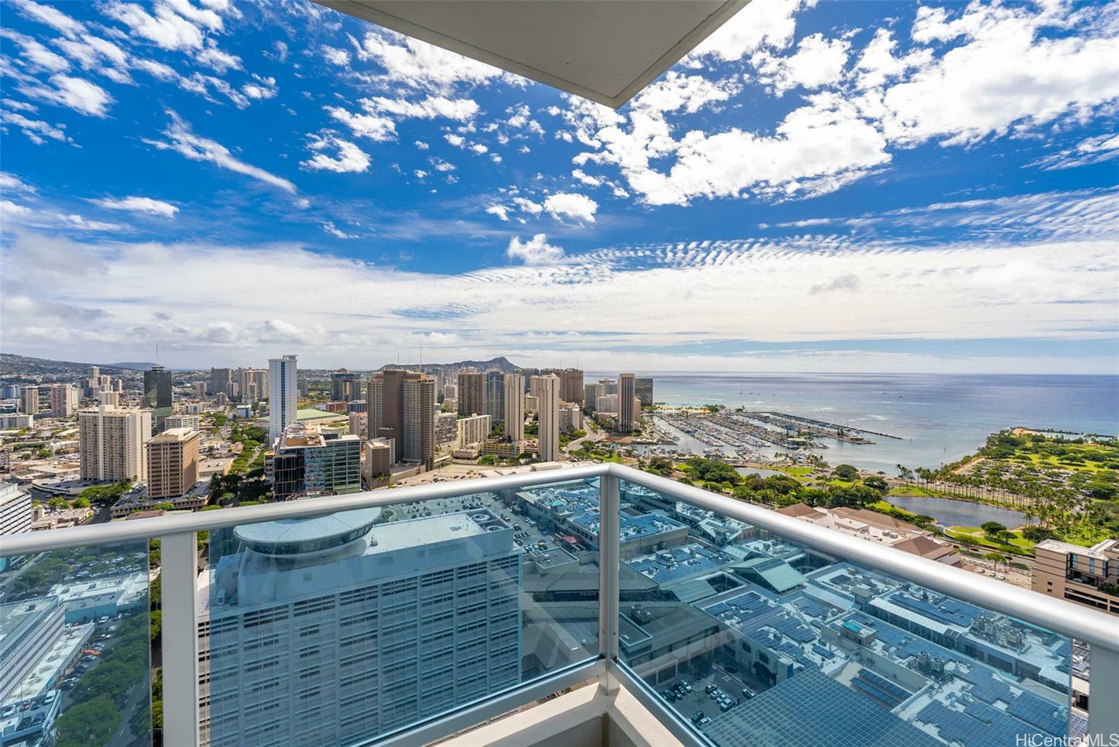 Property Photo:  1391 Kapiolani Boulevard 4208  HI 96814 