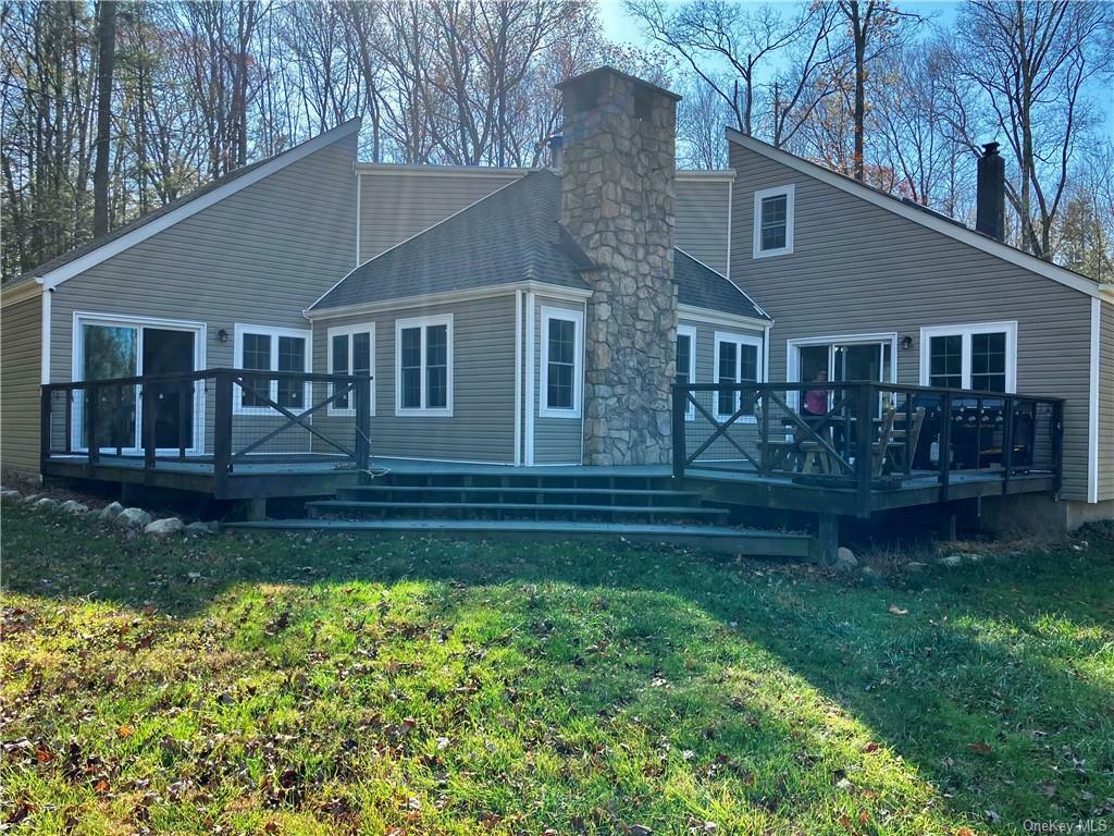 Property Photo:  171 Sandburg Place  NY 12566 