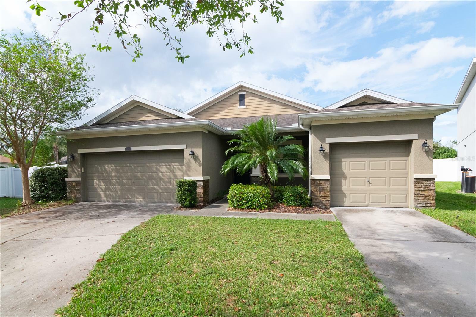 12234 Fairlawn Drive  Riverview FL 33579 photo