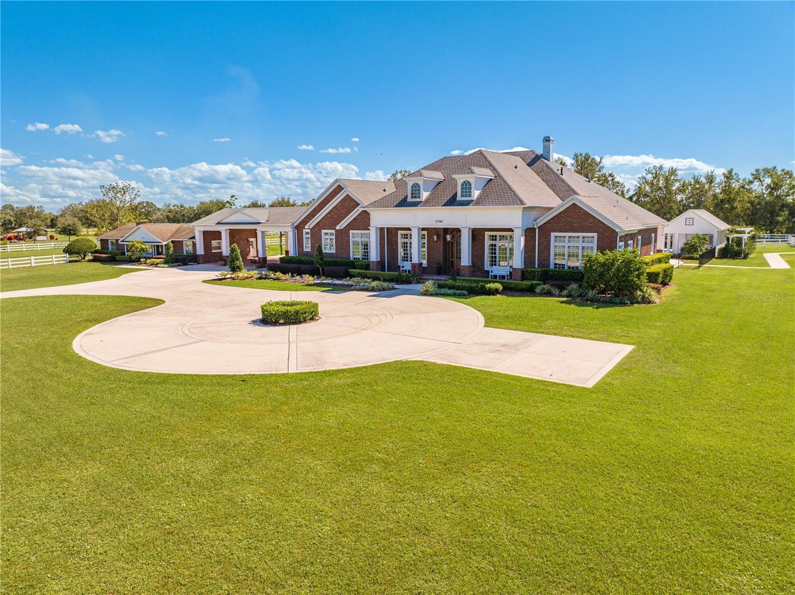 Property Photo: 2780 Vickie Court FL 34744