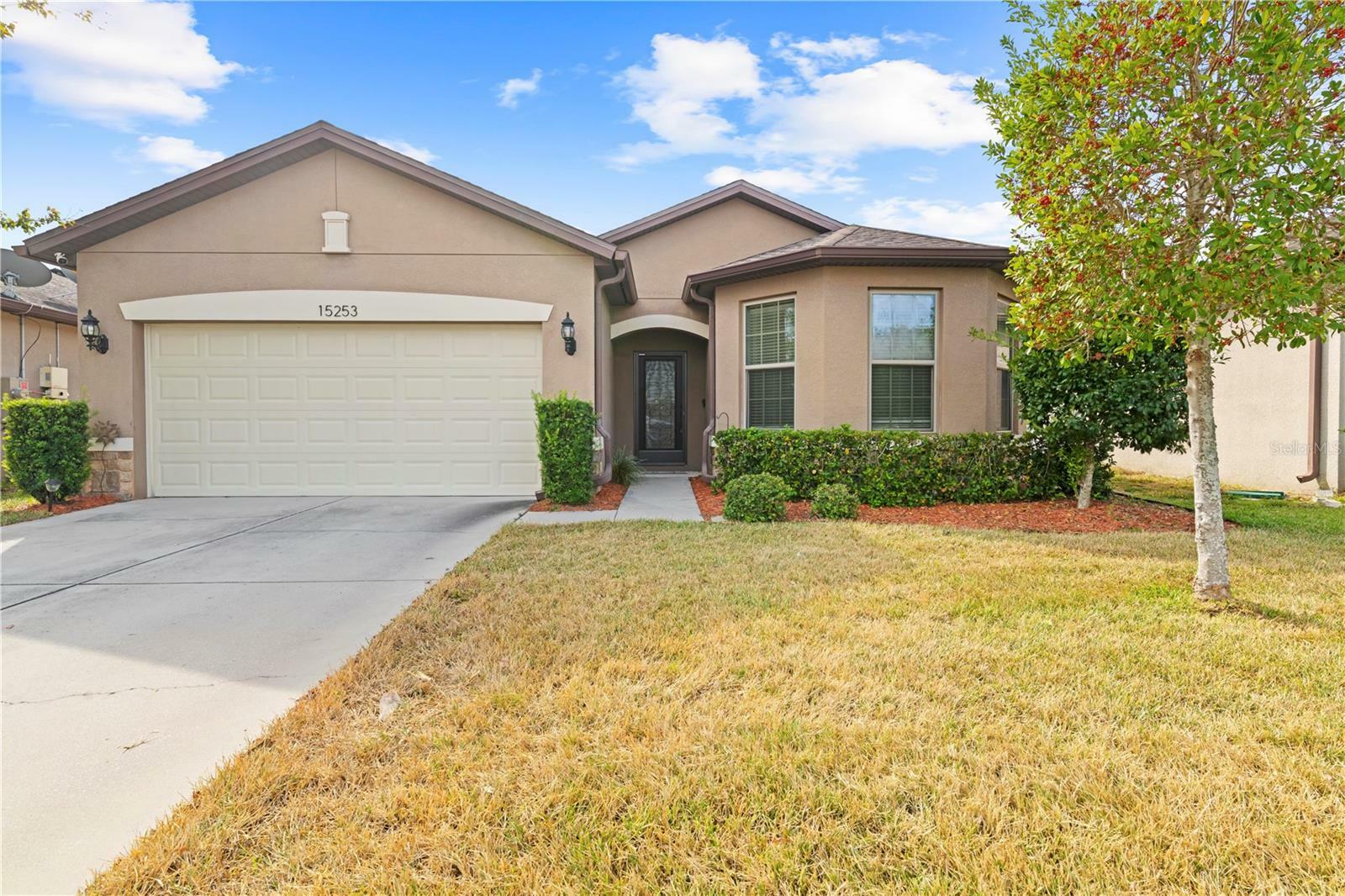 Property Photo:  15253 Stone House Drive  FL 34604 