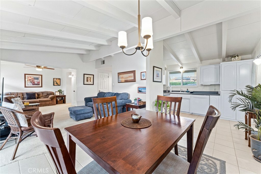 Property Photo: 1413 W Colonial Avenue CA 92802