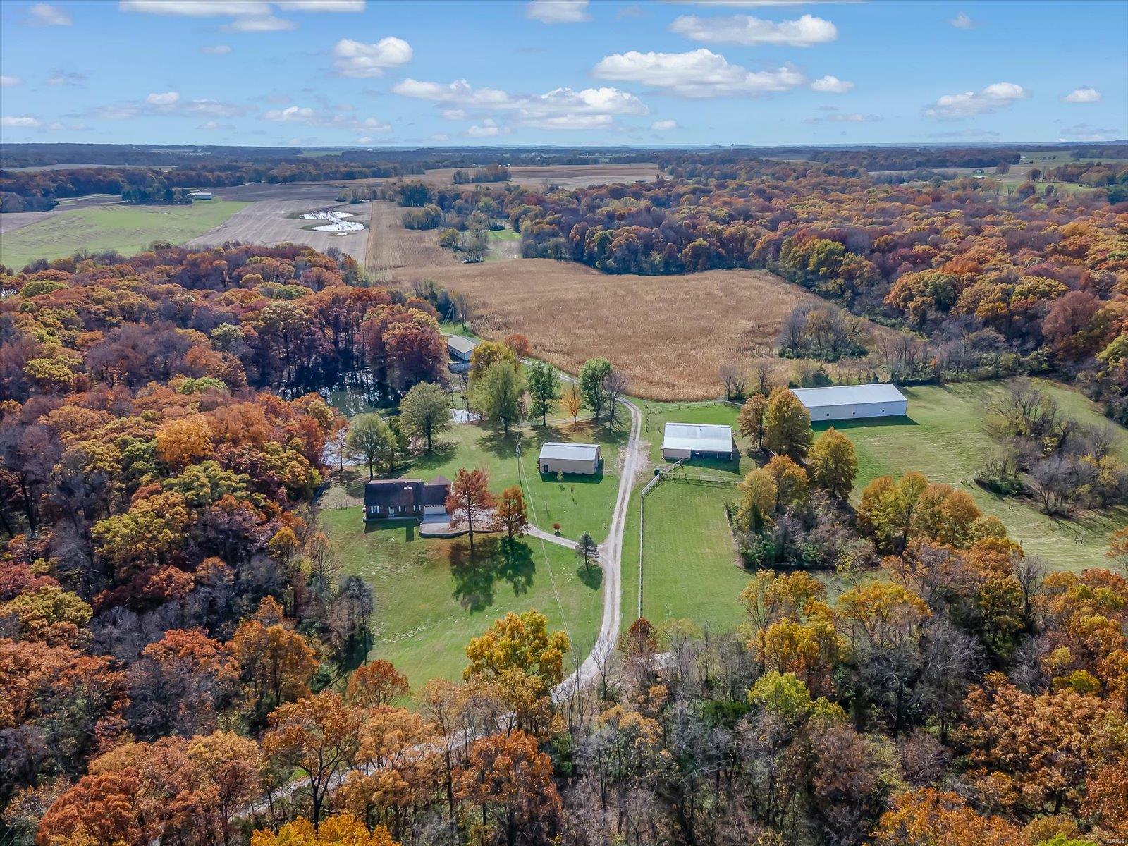 Property Photo: 6236 Windy Oaks Lane IL 62298