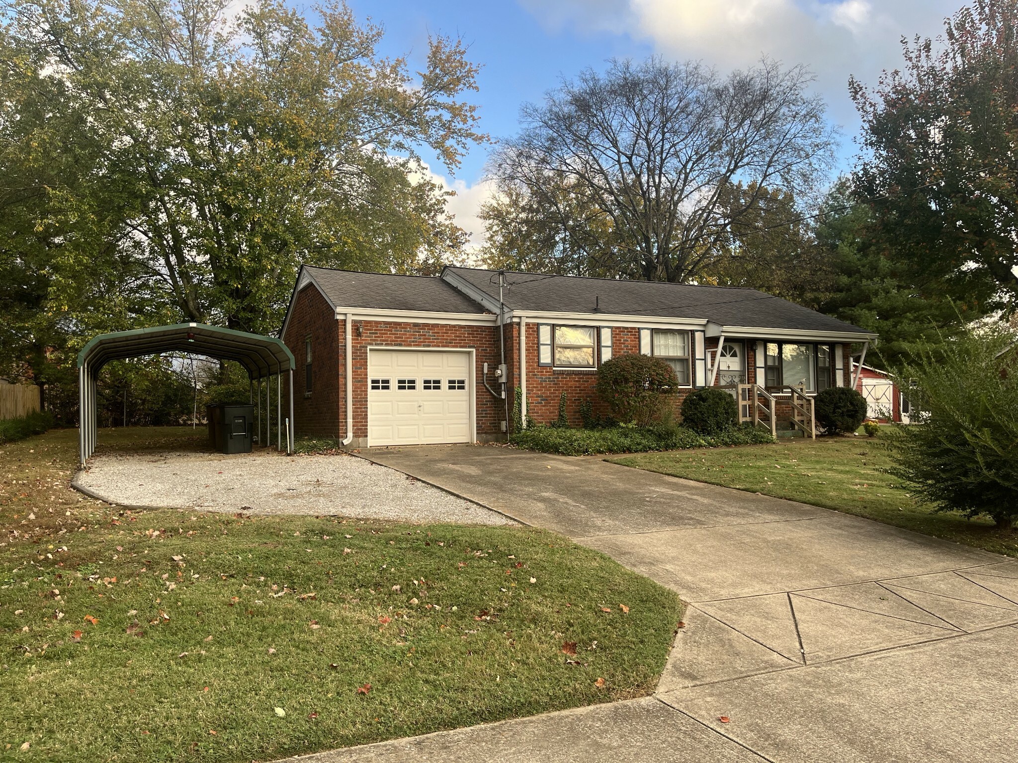 123 Donelsonwood Dr  Nashville TN 37214 photo