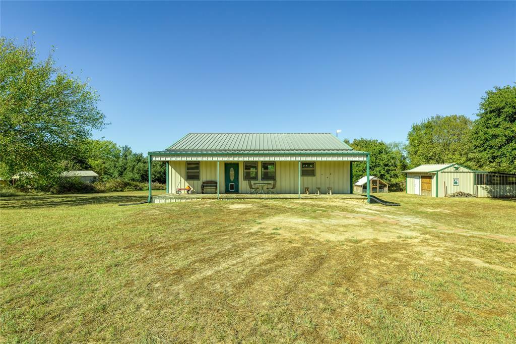 Property Photo:  121 Private Road 3814  TX 76082 