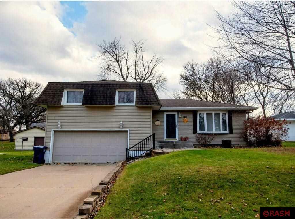 Property Photo:  1221 Maplewood Dr  MN 56073 