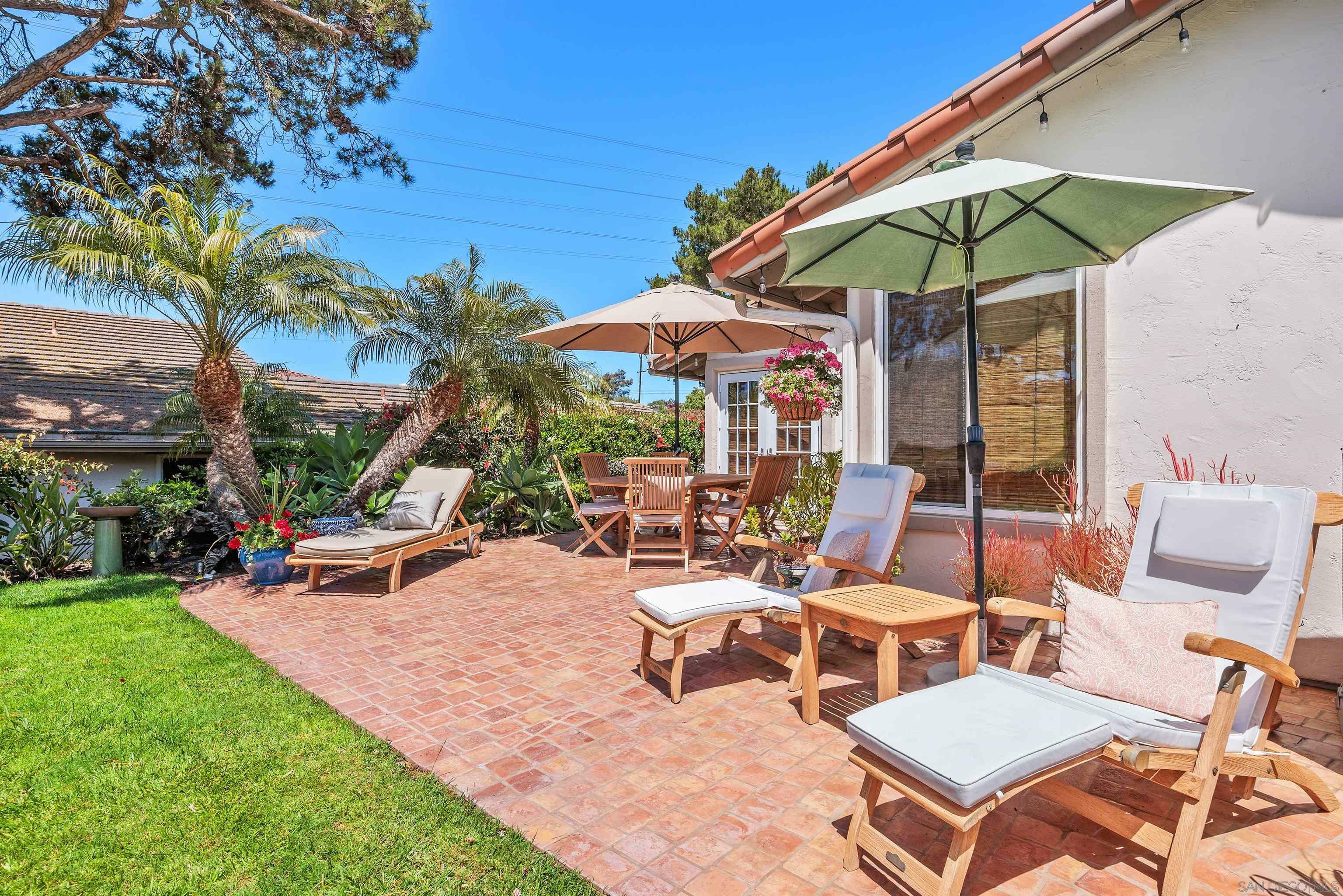 Property Photo: 131 Morelia Ct CA 92075