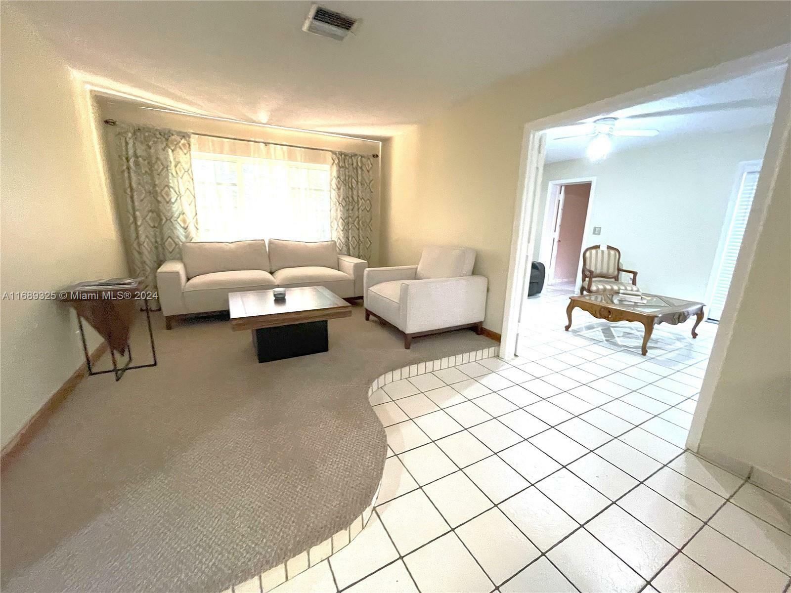 Property Photo:  1556 San Benito Ave  FL 33134 