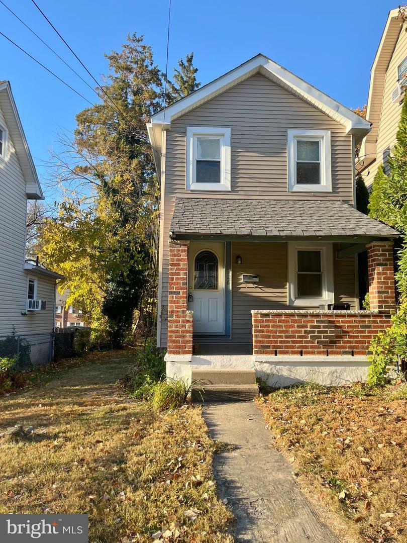 Property Photo:  726 Preston Avenue  PA 19010 