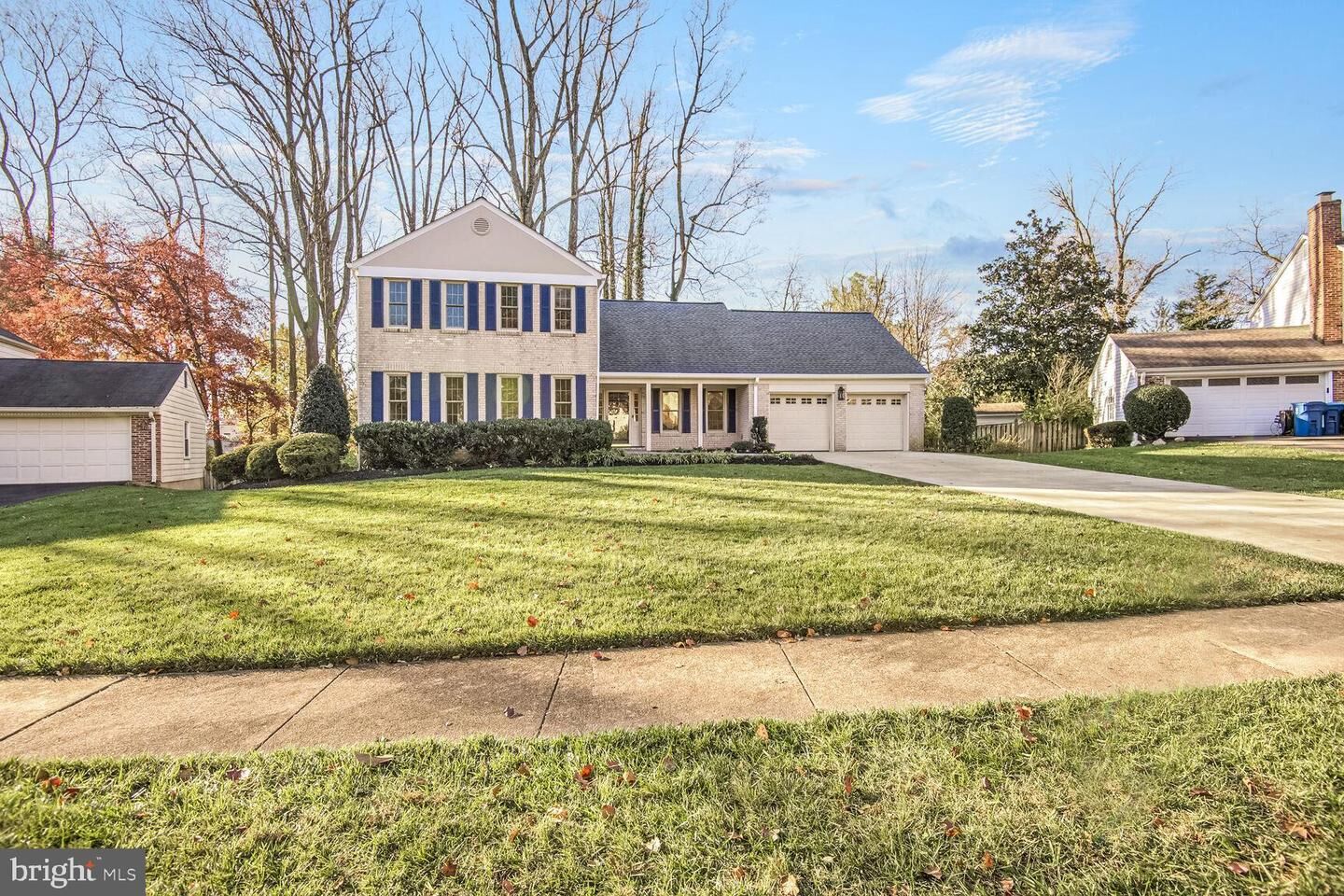 Property Photo: 9707 Bunchberry Place VA 22181