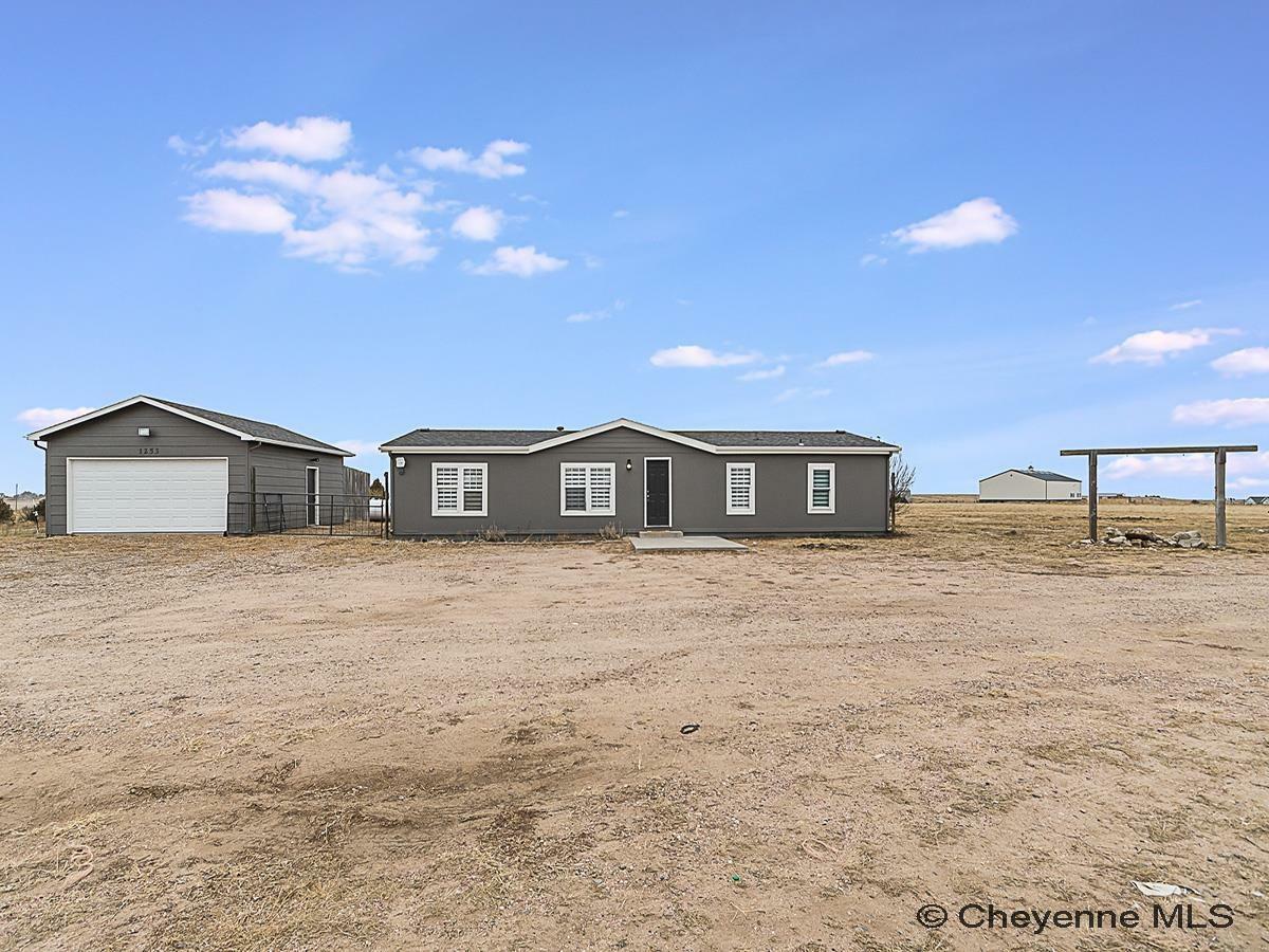 Property Photo:  1253 Road 146  WY 82053 