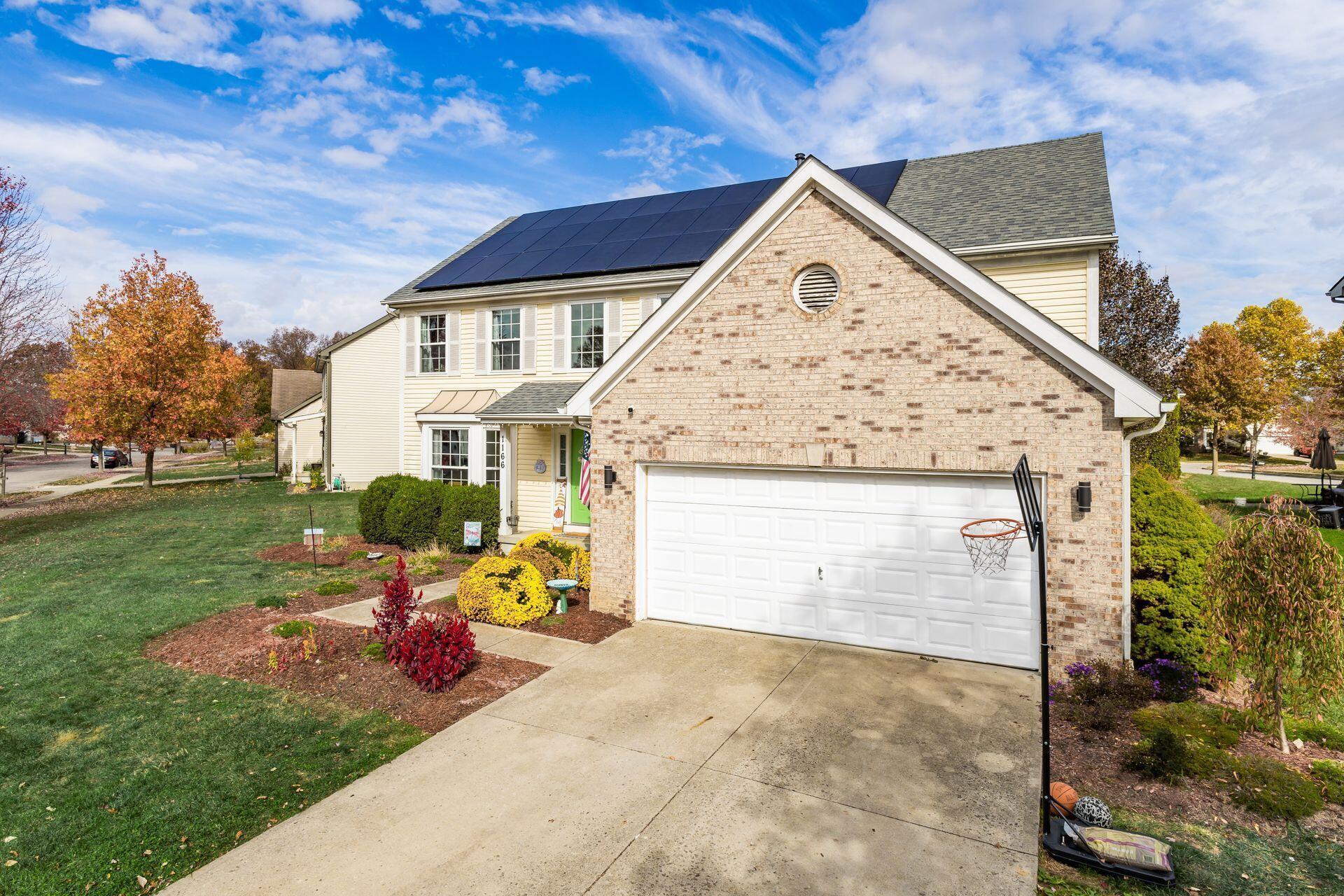Property Photo: 1166 Freshman Drive OH 43081