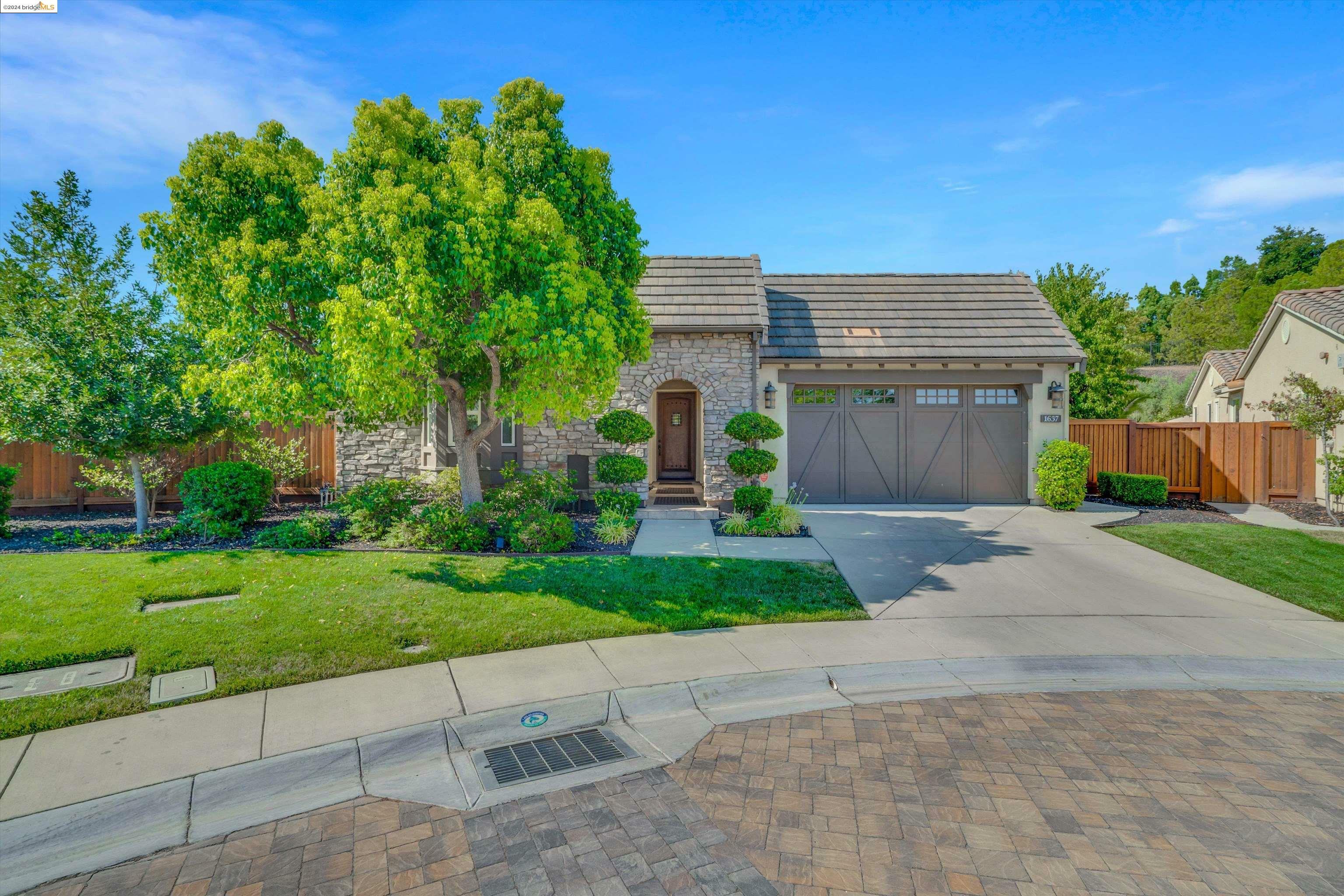 Property Photo:  1637 Healing Rock Ct  CA 94513 