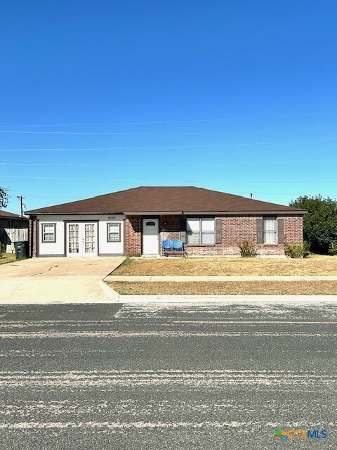 Property Photo:  4505 Mustang Drive  TX 76549 