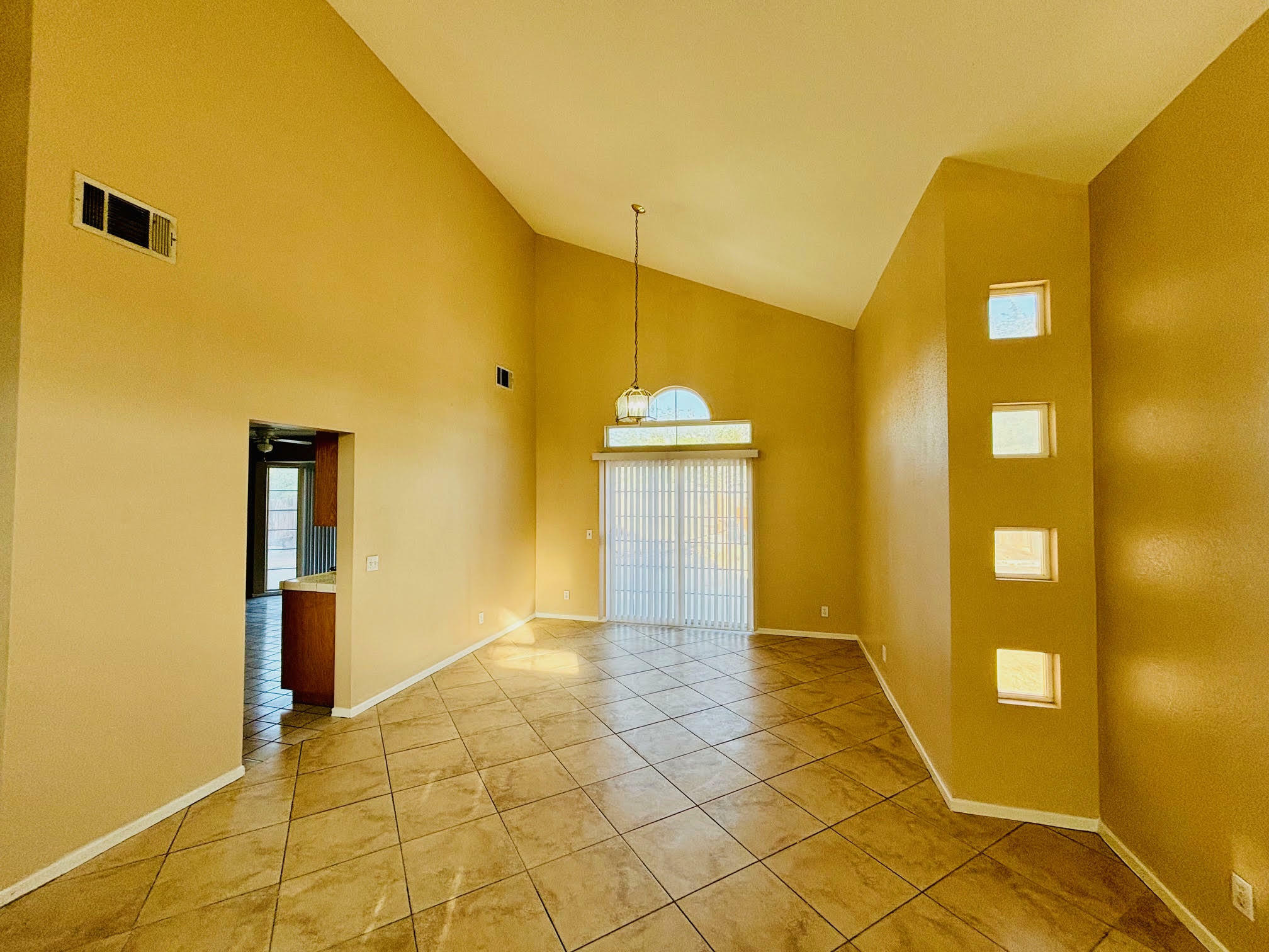 Property Photo:  36512 Summerholly Circle  CA 93550 