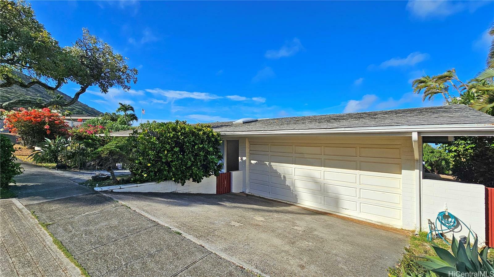 Property Photo:  104 Waialeale Street  HI 96825 