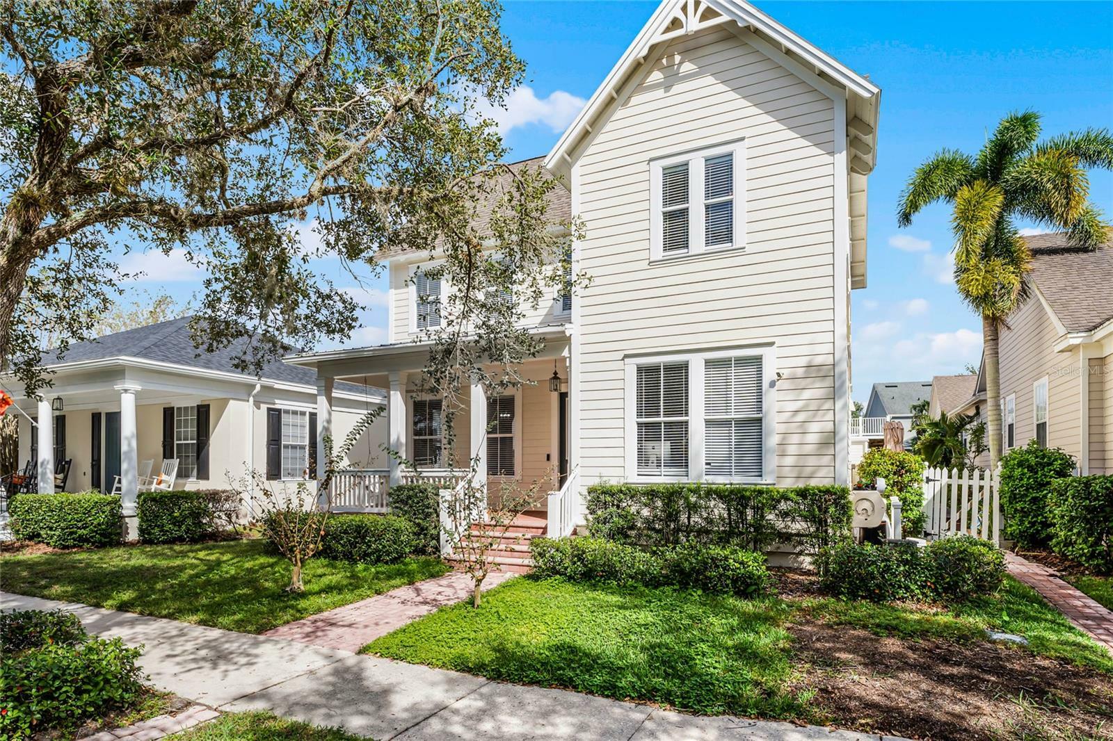 Property Photo:  205 N Village Street  FL 34747 