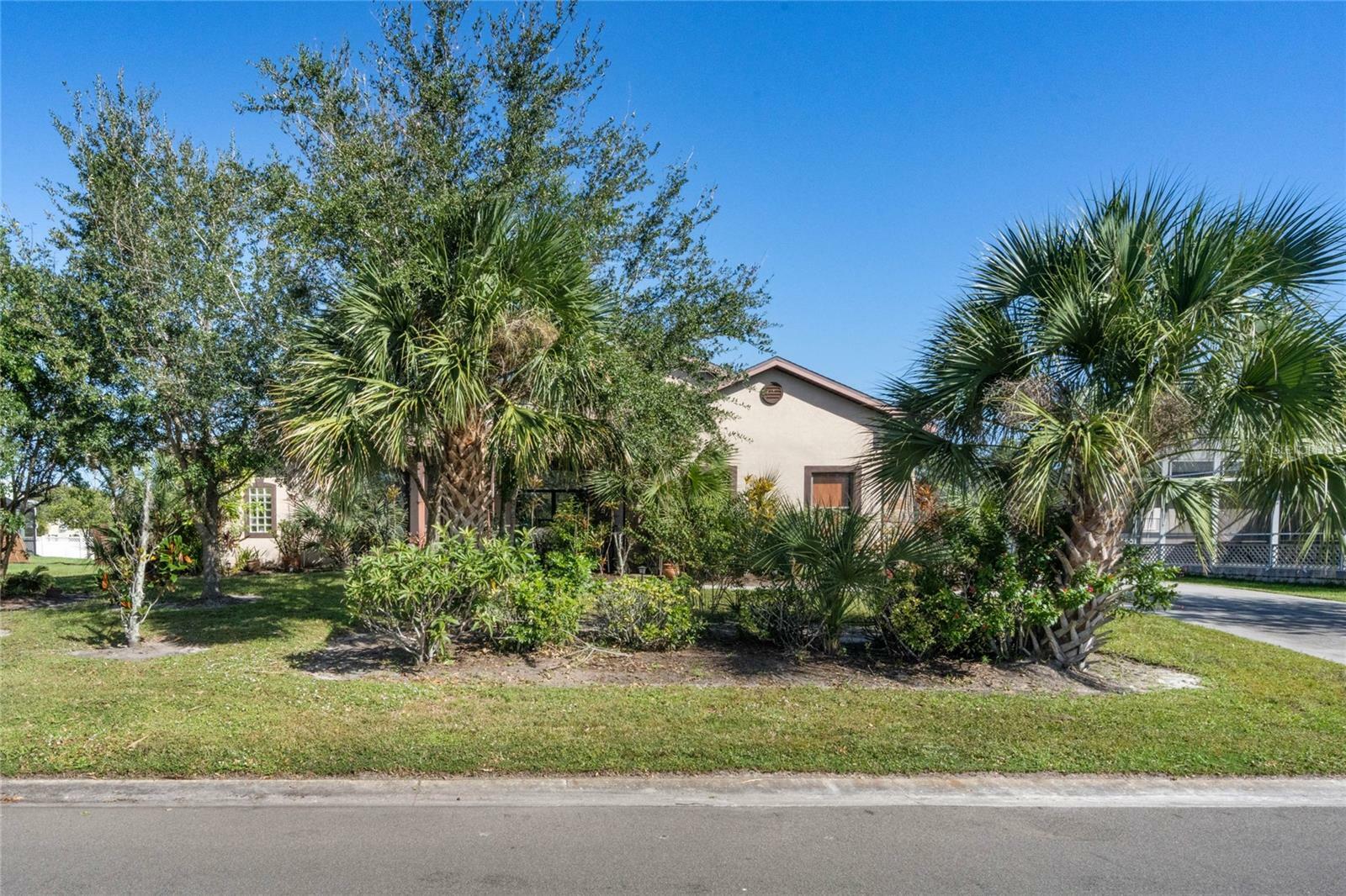 Property Photo:  1562 Anorada Boulevard  FL 34744 