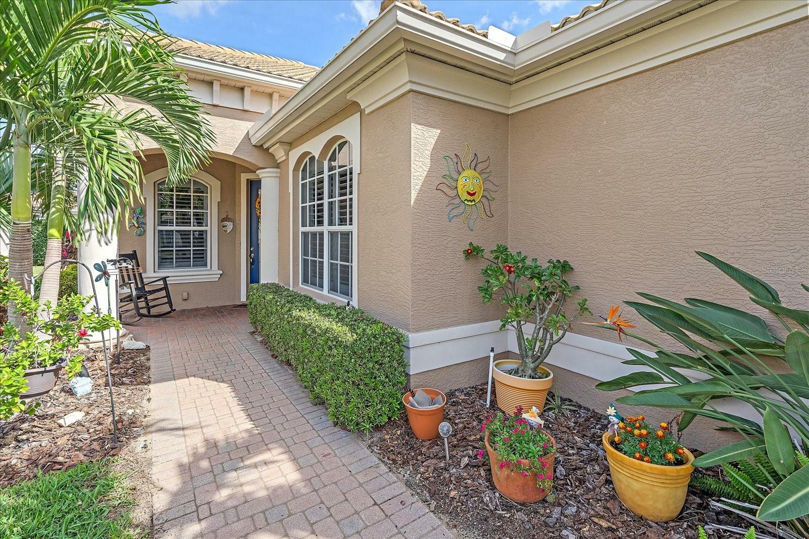 Property Photo:  6023 Wingspan Way  FL 34203 