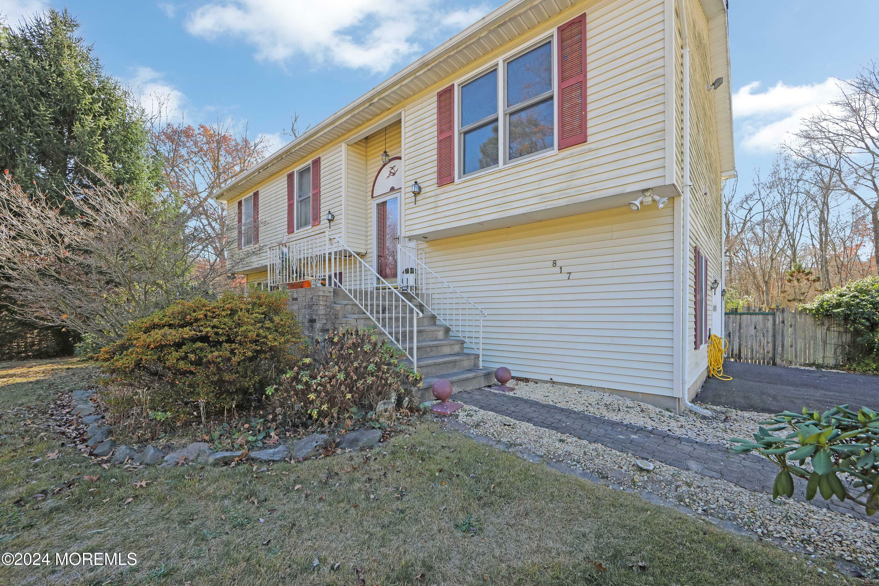 Property Photo:  817 Wright Debow Road  NJ 08527 