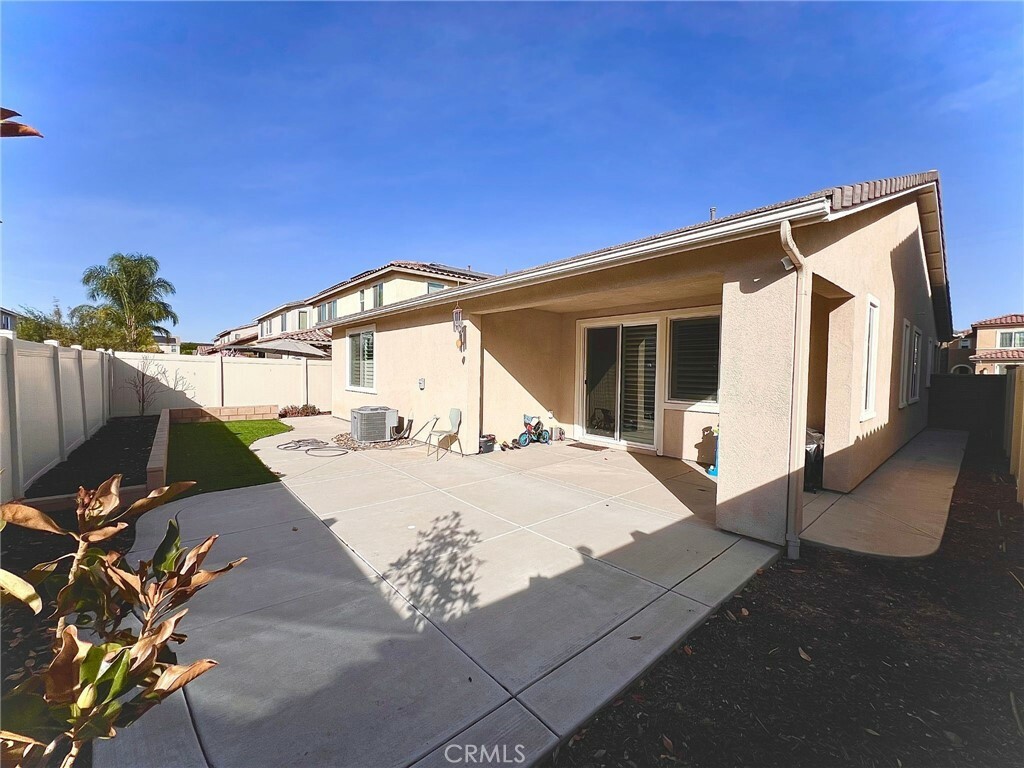 Property Photo:  34709 Candlestick Circle  CA 92563 