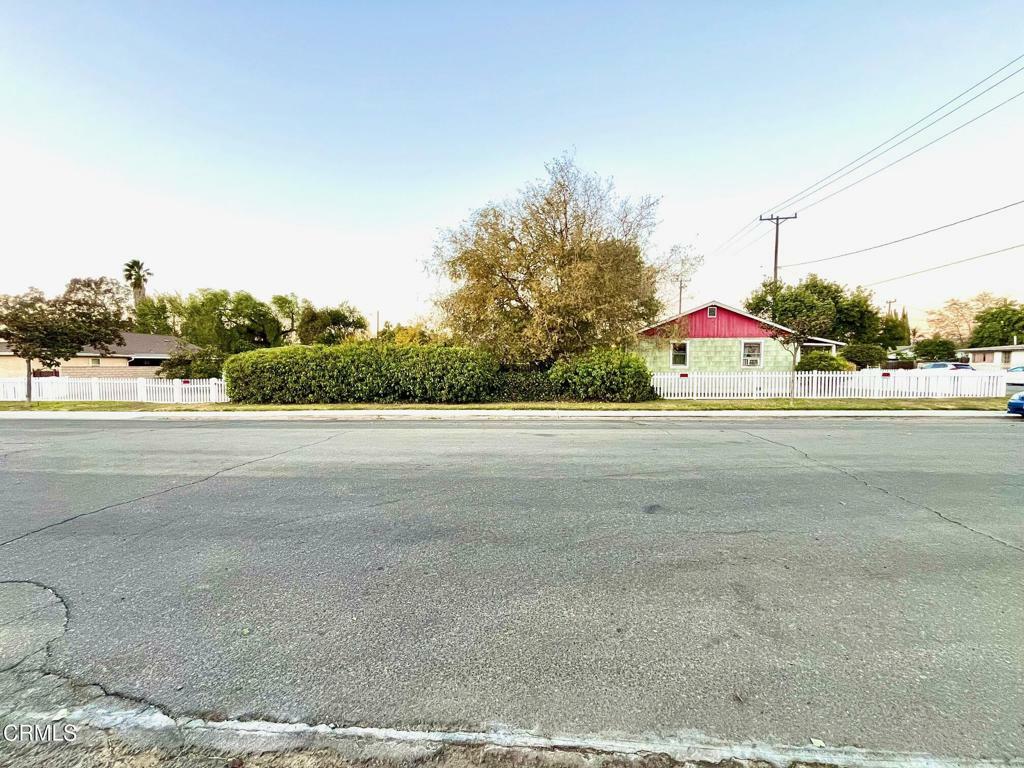 Property Photo:  1821 4th Street  CA 93065 