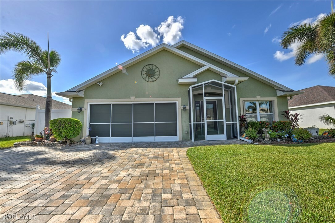 15642 Beachcomber Avenue  Fort Myers FL 33908 photo